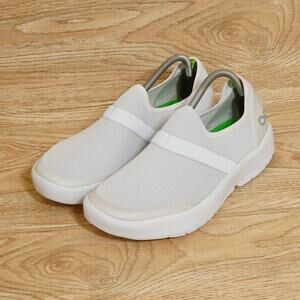 Oofos Oomg Eezee White Comfort Recovery Low Slip On Shoes Sneakers Women’s 12